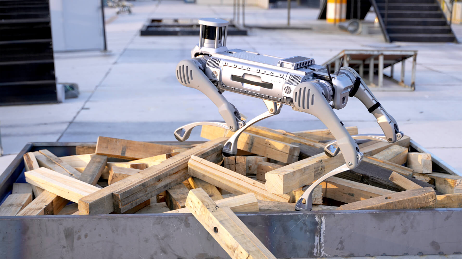 Unitree Robotics B2 Charger - Image 1